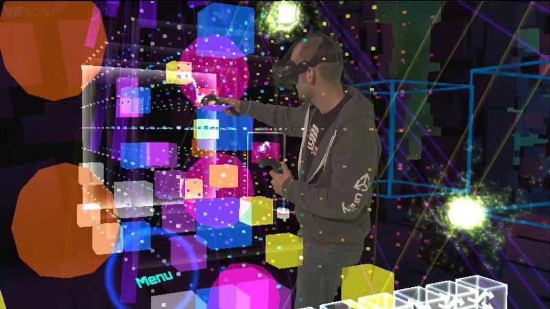 Art Steeped in VR Makes Waves